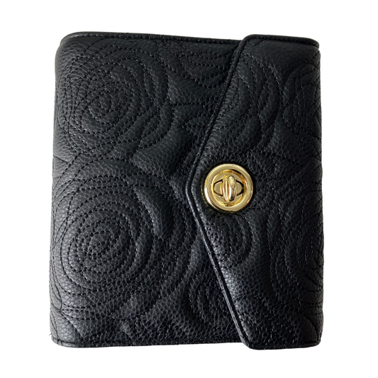 Compact Victoria Rings Black Turnlock Binder - FINAL SALE - Scuff on transparent card slot