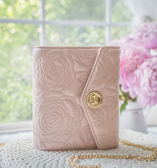 Victoria Simulated Leather Rings Pink Turnlock Binder - Classic - Includes Chain